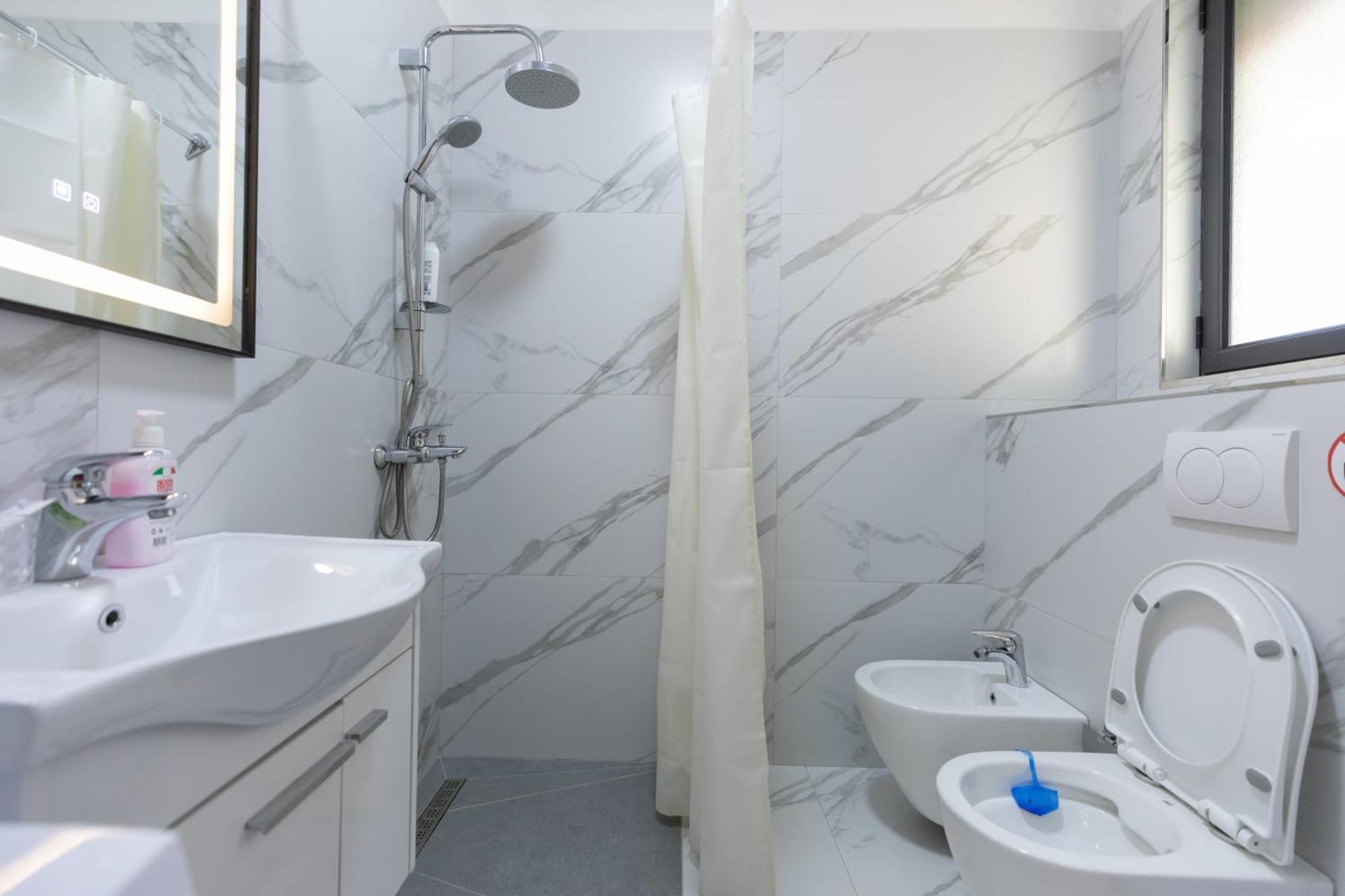 Vila Emi Apartment'S Дуррес Экстерьер фото